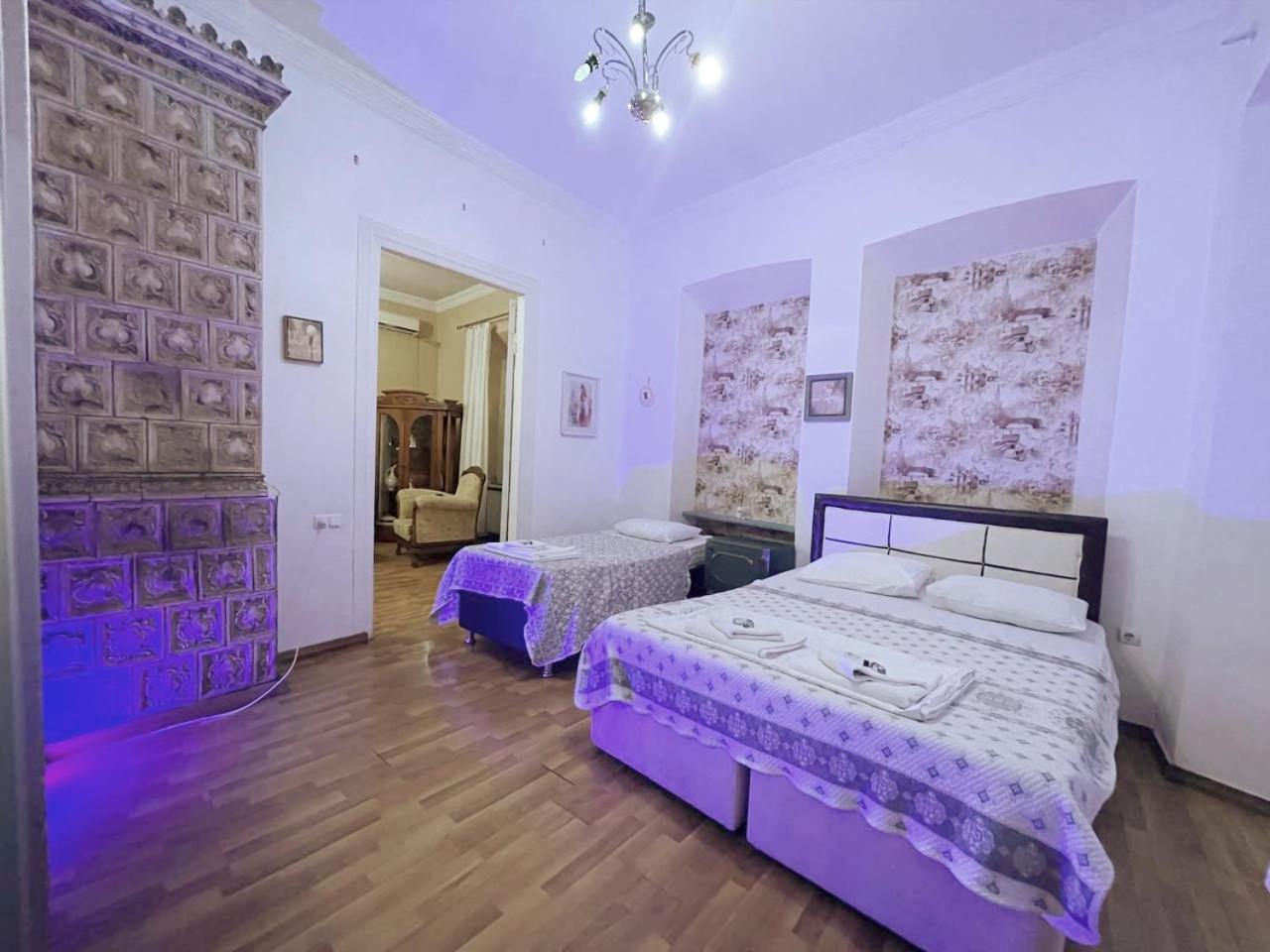 Hotel Wine O'Clock Tbilisi Esterno foto